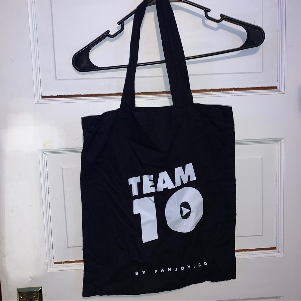Team 10 tote bag